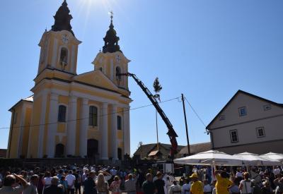 image02