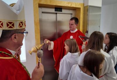 image02