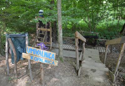 image02