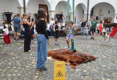 image02