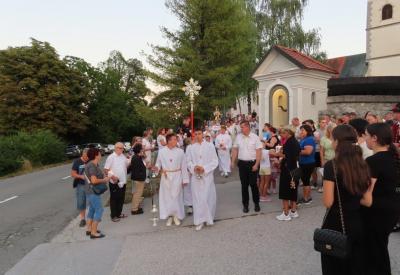 image02