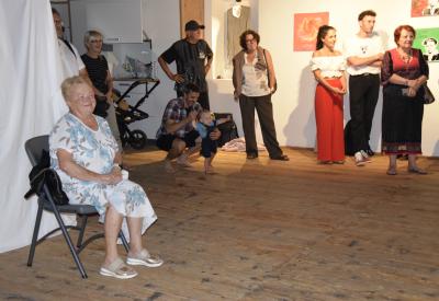 image02