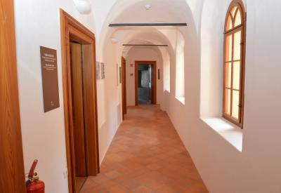 image02