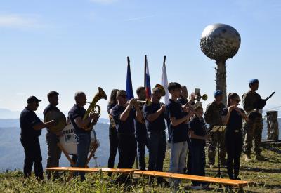 image02