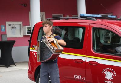 image02