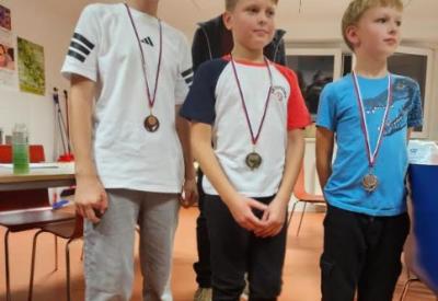 image02