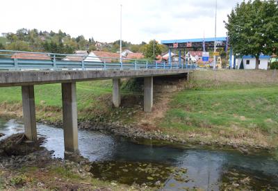 image02