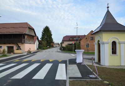 image02