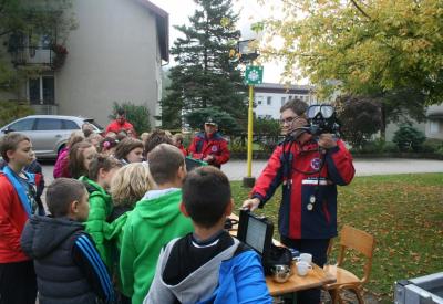 image02