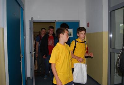 image02