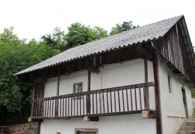 image02