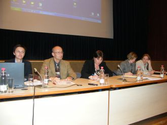 Družbena sprejemljivost še vedno vprašljiva