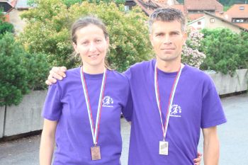 Medalji za Vanjo in Roberta Lendaro na veteranskem DP v cestnih tekih