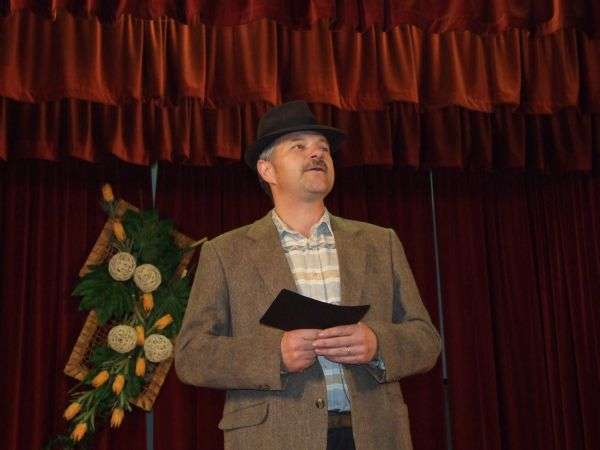 Kdor hoče še pet', mora skraja začet'