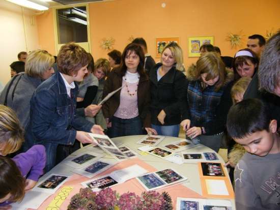 Praznovali odeti v mavrične barve