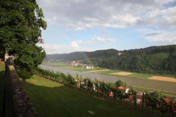 Gledališki spektakel Deseti brat