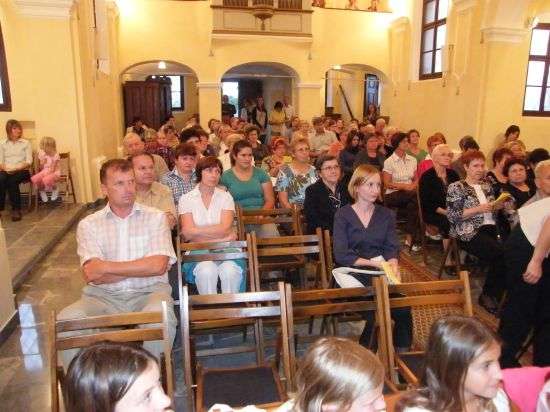 Nika Povšič in Špela Troha navdušili na Aninem večeru