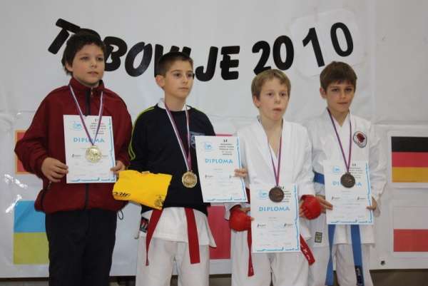 Aljaž Šumlaj bronast na 38. mednarodnem karate turnirju »Trbovlje 2010«