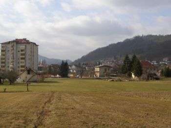 Se Sevnici obeta travnato nogometno igrišče?