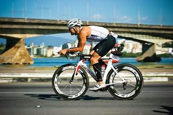 Bruno Glaser se je uvrstil na havajski Ironman