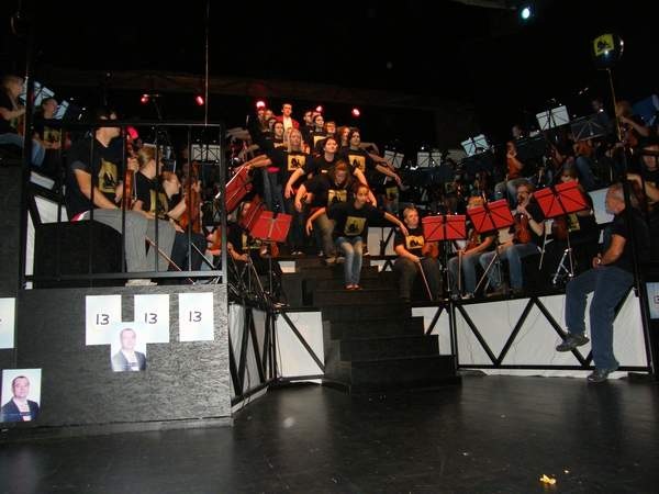 Muzikal Rok Kurent na odrskih deskah