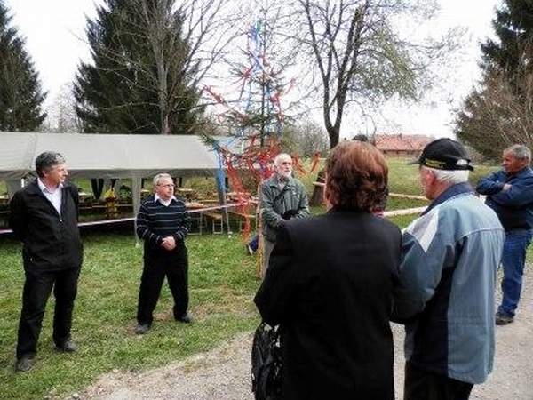 Srečanje Slovenskih vasi v Slovenski vasi v občini Kočevje