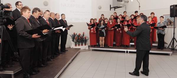 Koncert ob 15-letnici MePZ KUD Anton Kreč Čatež ob Savi