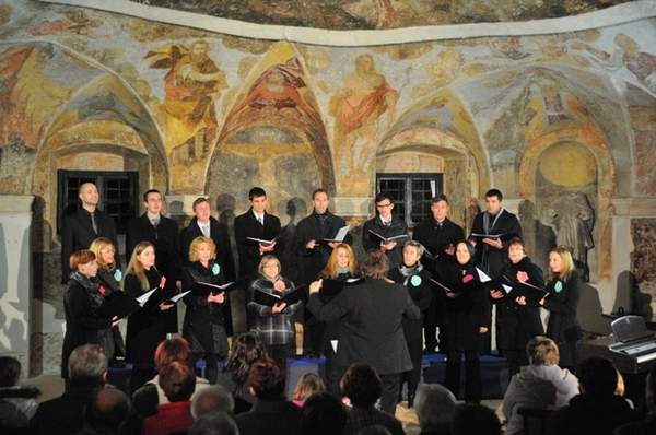 Sakralni koncert Mešanega pevskega zbora Zvon