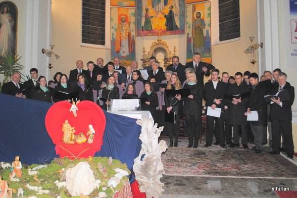 Praznično vzdušje v Cerkljah