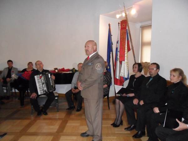 Večer partizanske in domoljubne pesmi